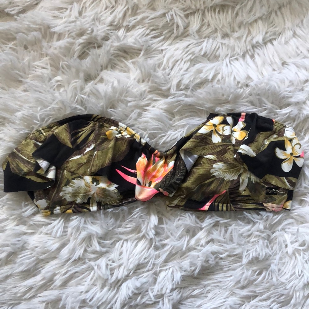 Billabong bikini top